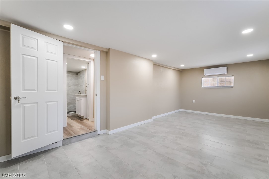 5402 Tahoe Drive Las Vegas NV 89142
