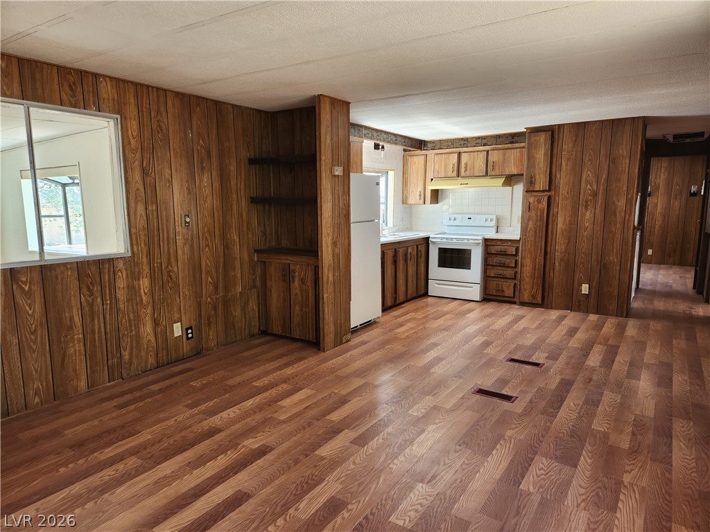 1111 West Hardy Lane Pahrump NV 89048