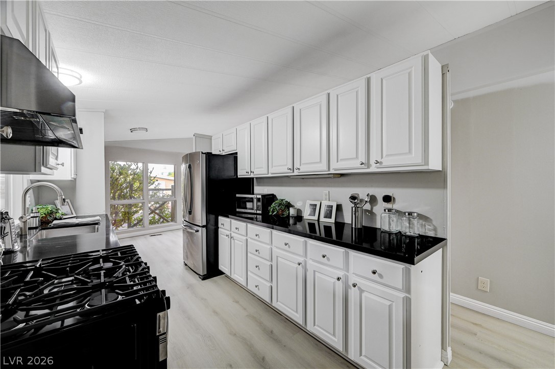 3530 Katmai Drive Las Vegas NV 89122