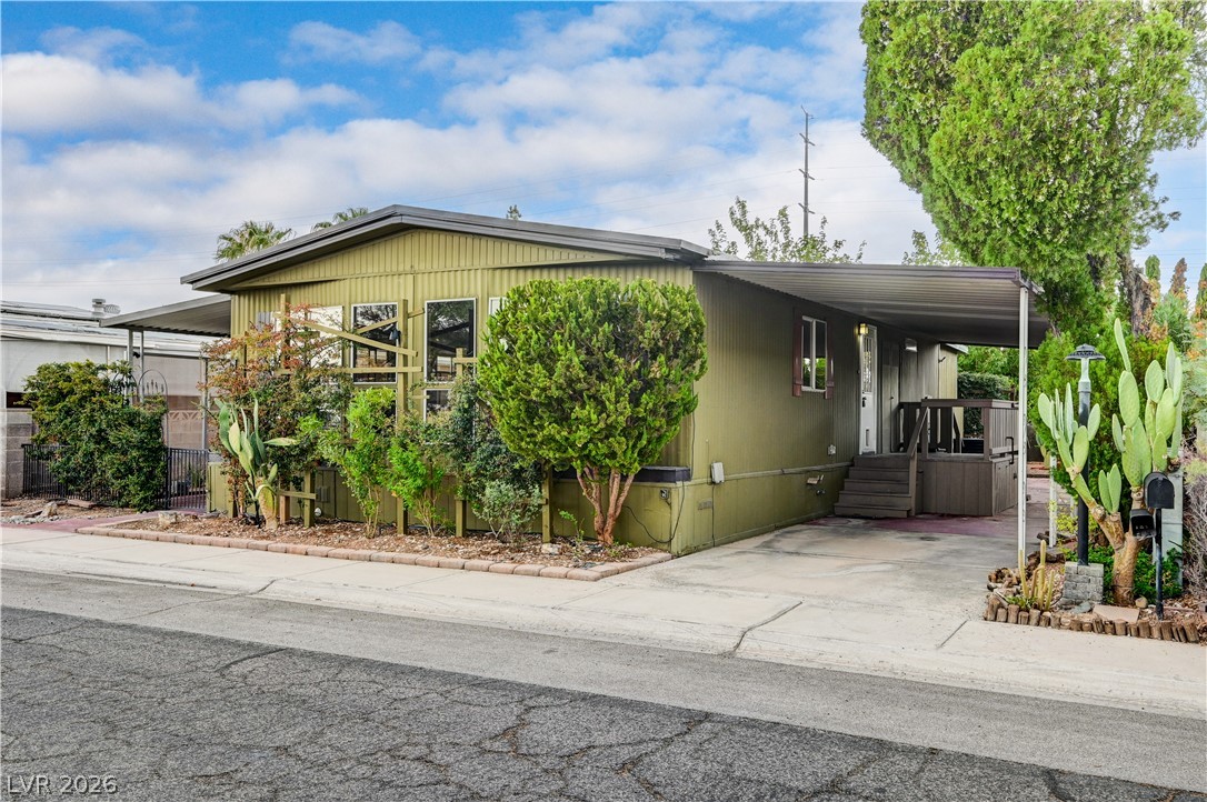 3530 Katmai Drive Las Vegas NV 89122