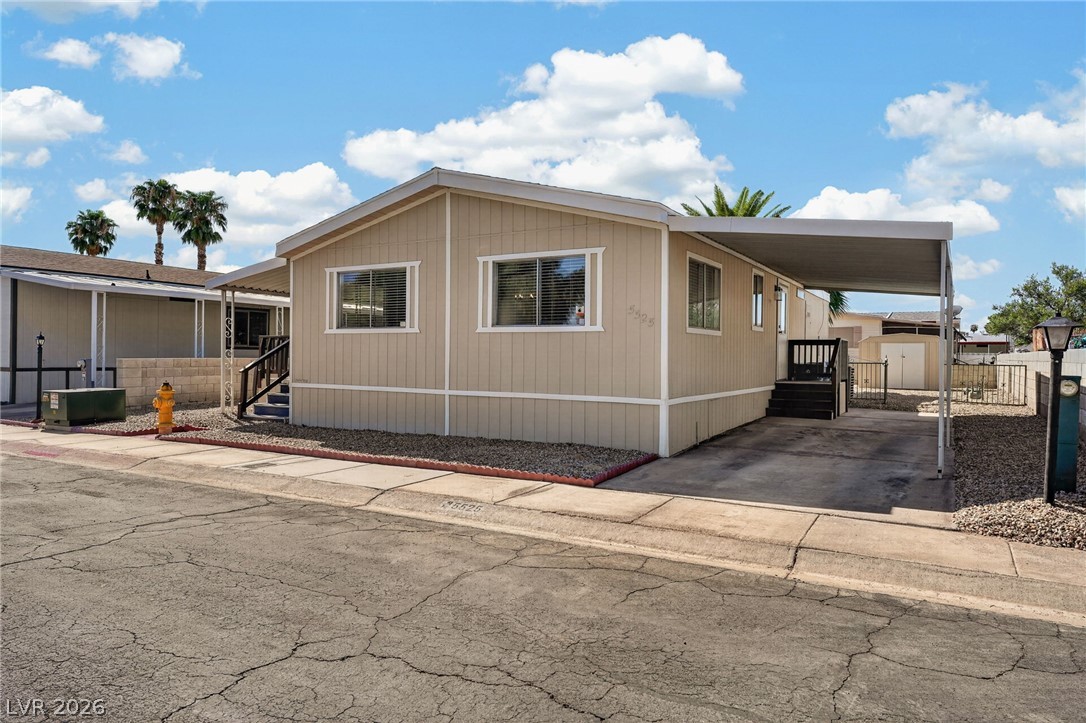 5525 Tres Piedras Road Las Vegas NV 89122
