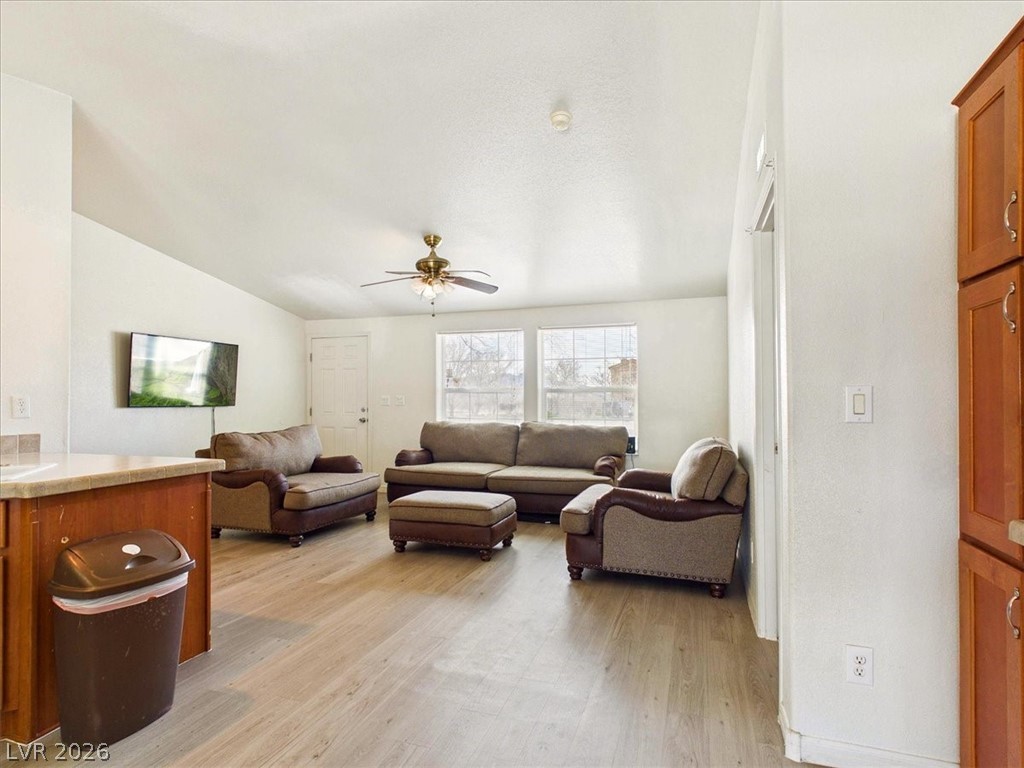 3951 Peggy Avenue Pahrump NV 89048