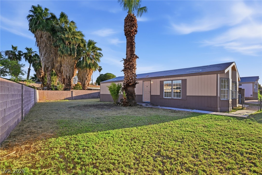 4683 Largo Way Las Vegas NV 89121