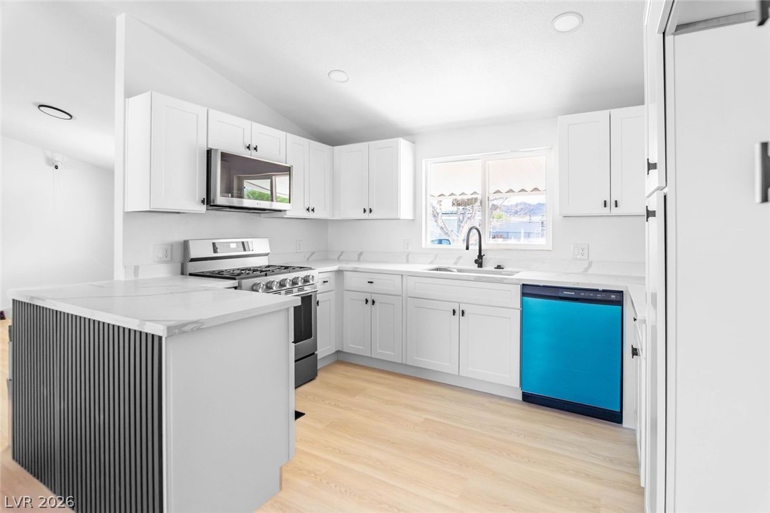 6094 Carlsbad Avenue Las Vegas NV 89156