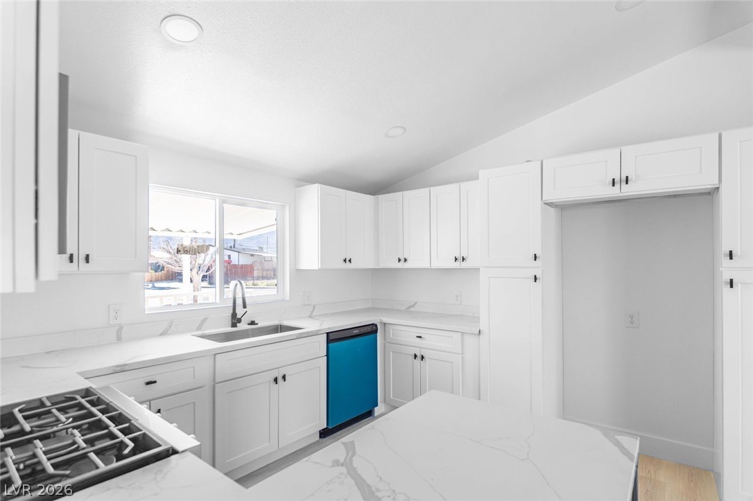 6094 Carlsbad Avenue Las Vegas NV 89156