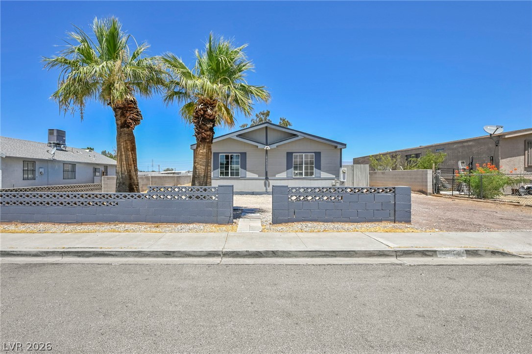 6062 Carlsbad Avenue Las Vegas NV 89156