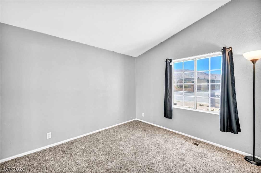 6062 Carlsbad Avenue Las Vegas NV 89156