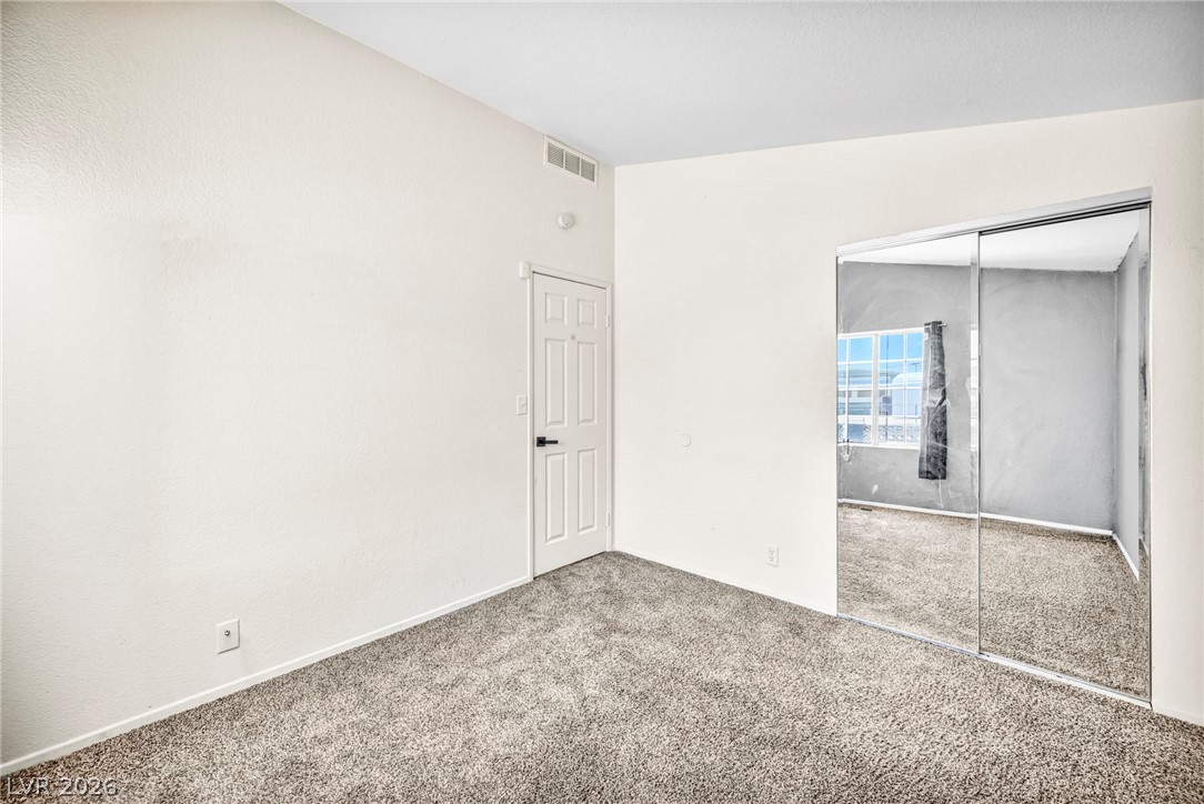6062 Carlsbad Avenue Las Vegas NV 89156
