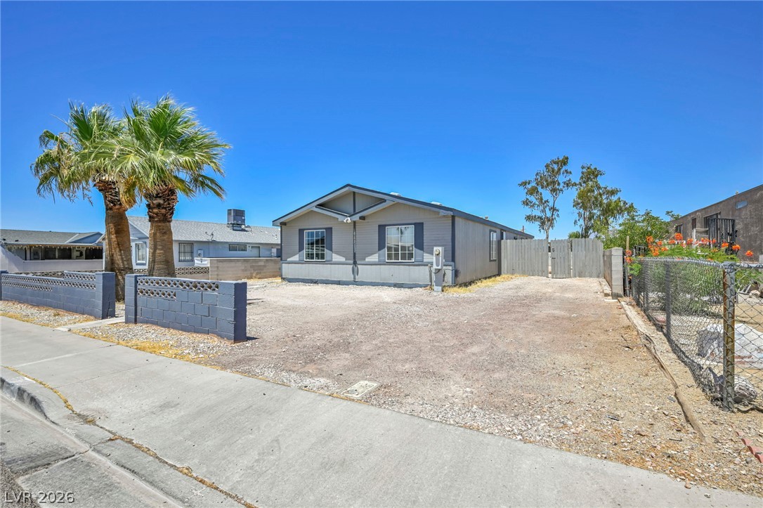 6062 Carlsbad Avenue Las Vegas NV 89156