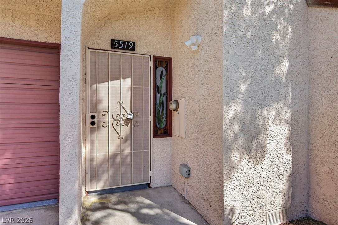 5519 Hobble Creek Drive Las Vegas NV 89120