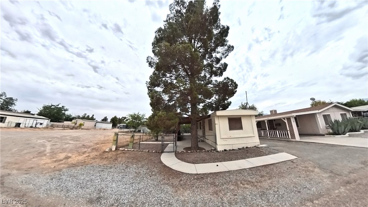 80 Russell Road Pahrump NV 89048