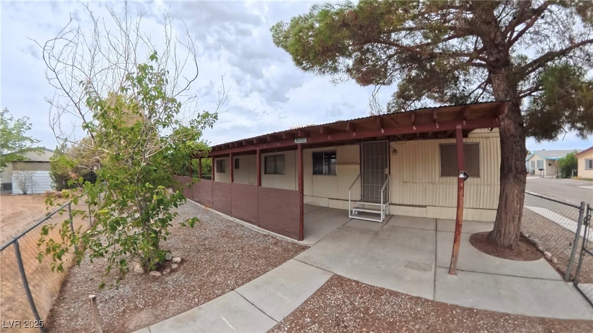 80 Russell Road Pahrump NV 89048