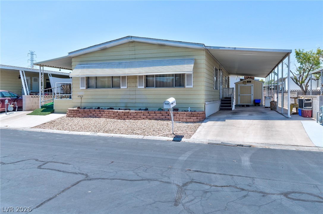 4583 West Royal Club Way Las Vegas NV 89103