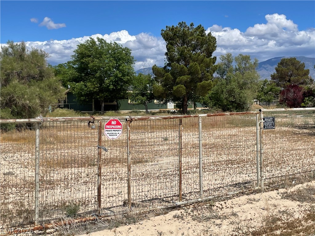 1230 West Morgan Lane Pahrump NV 89060