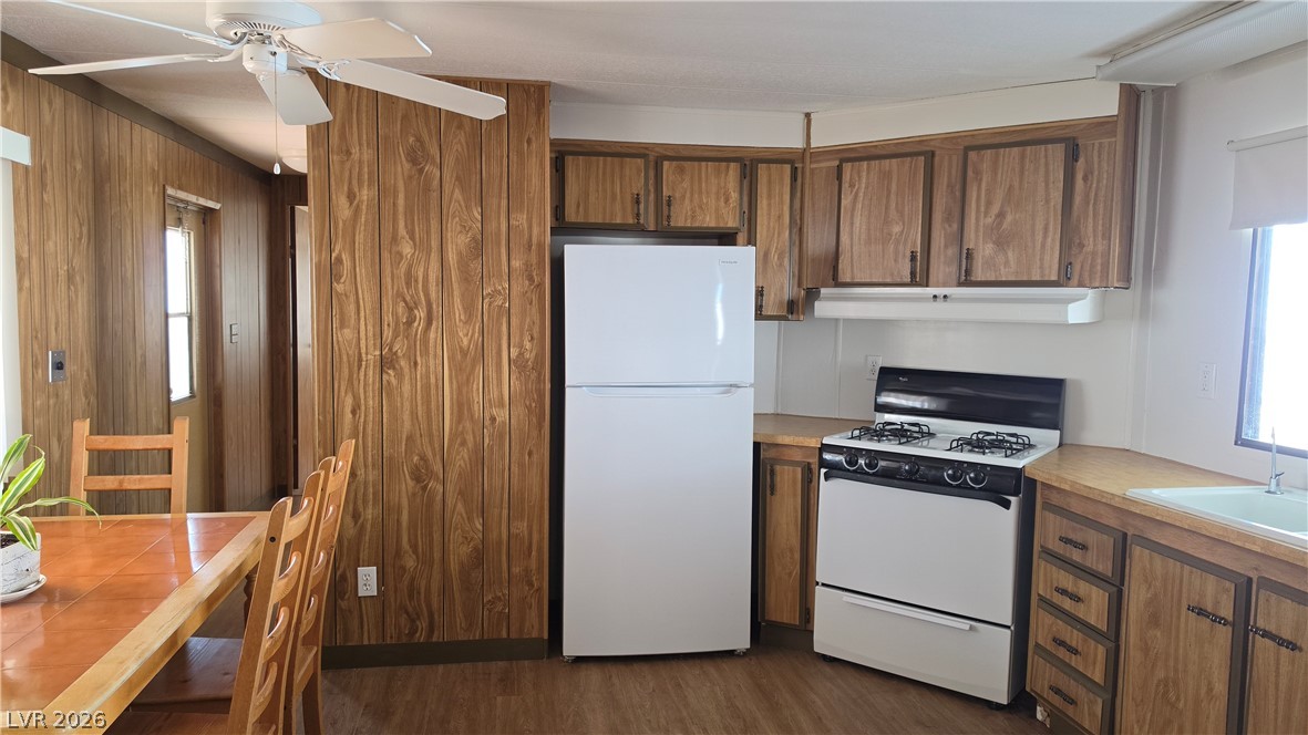4633 East Royal Ridge Boulevard Las Vegas NV 89103
