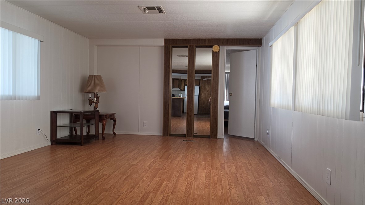 4633 East Royal Ridge Boulevard Las Vegas NV 89103