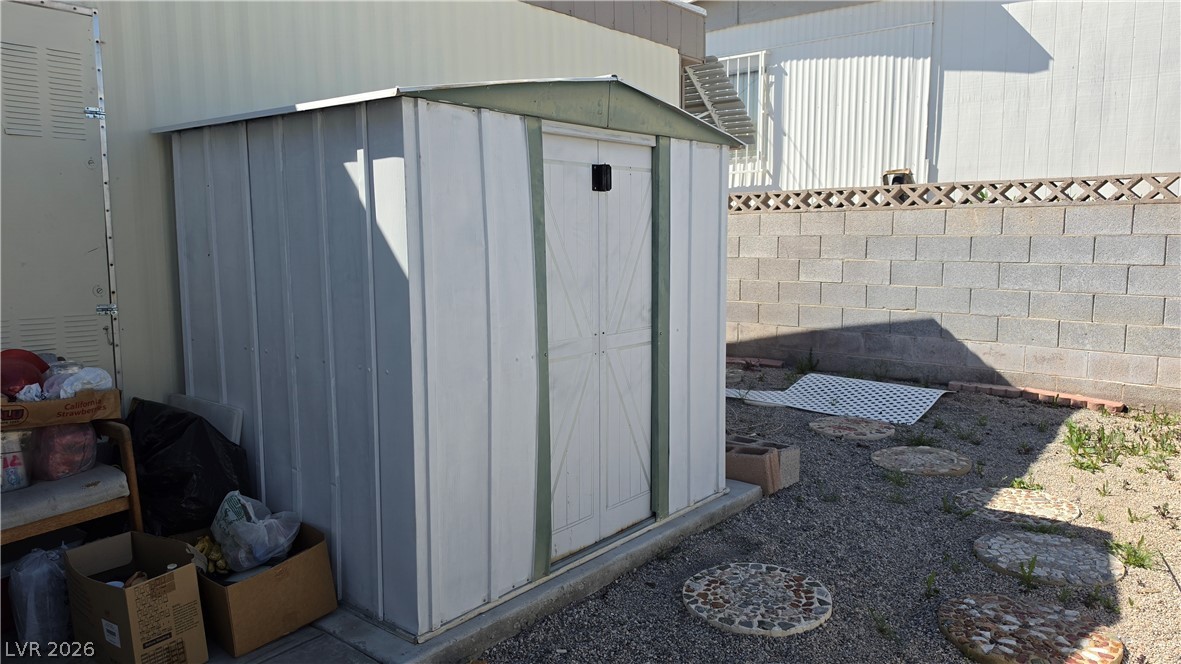 4633 East Royal Ridge Boulevard Las Vegas NV 89103