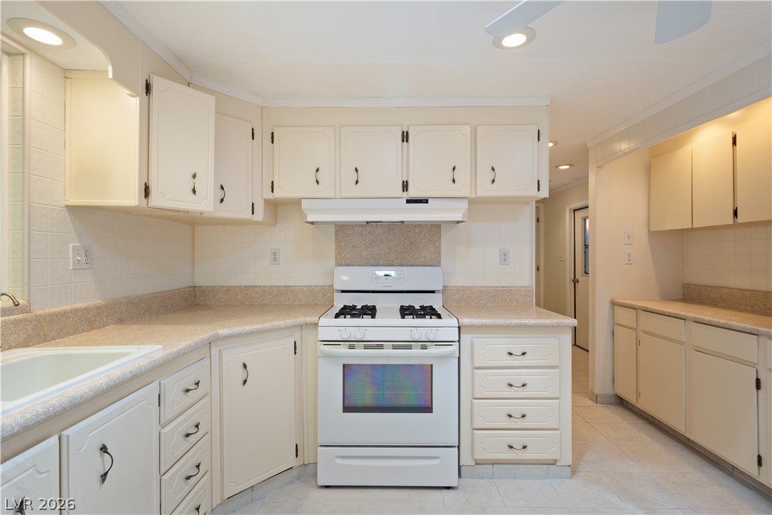 4641 Royal Ridge Boulevard Las Vegas NV 89103