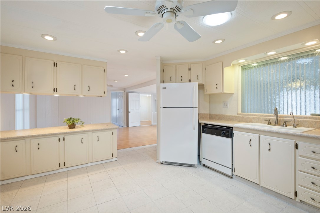 4641 Royal Ridge Boulevard Las Vegas NV 89103