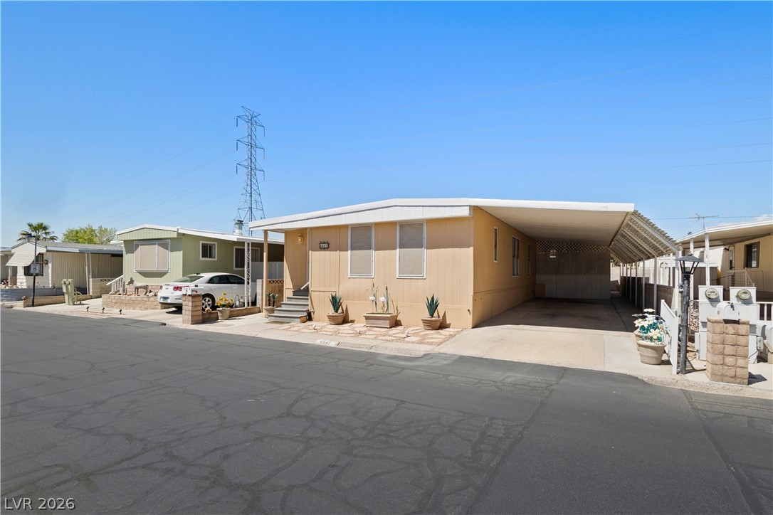 4641 Royal Ridge Boulevard Las Vegas NV 89103