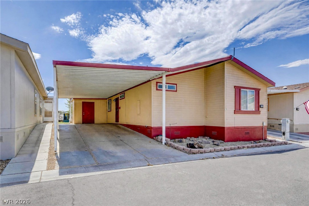 840 Montecito Drive Pahrump NV 89048