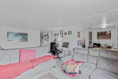 3802 Pecan Lane Las Vegas NV 89115