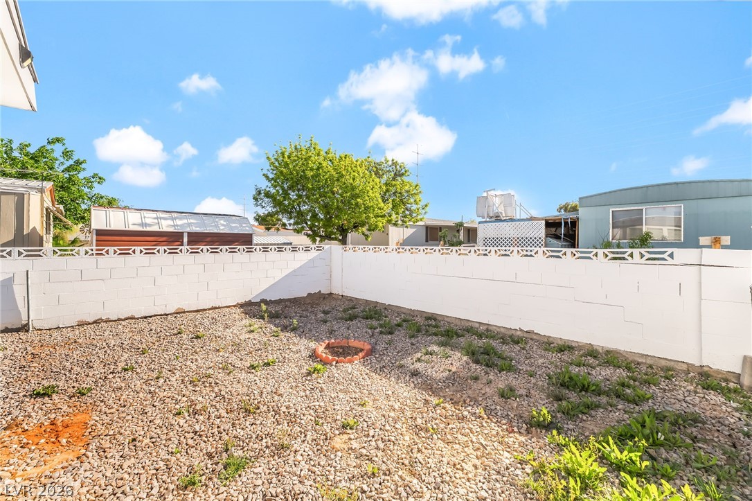 3466 Katmai Drive Las Vegas NV 89122
