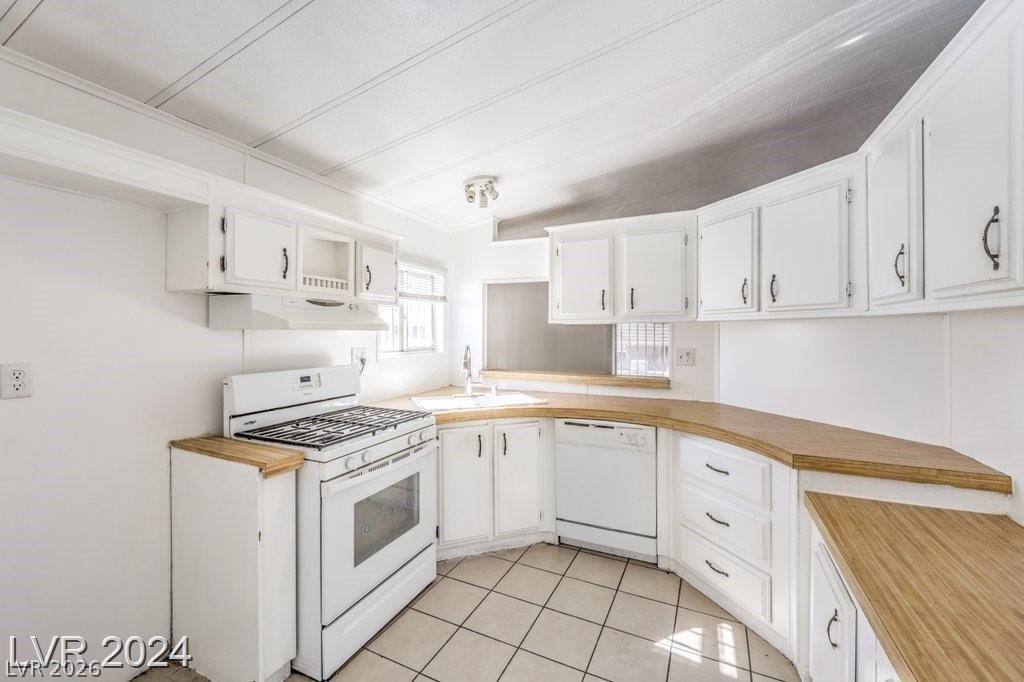 3350 Isle Royale Drive Las Vegas NV 89122