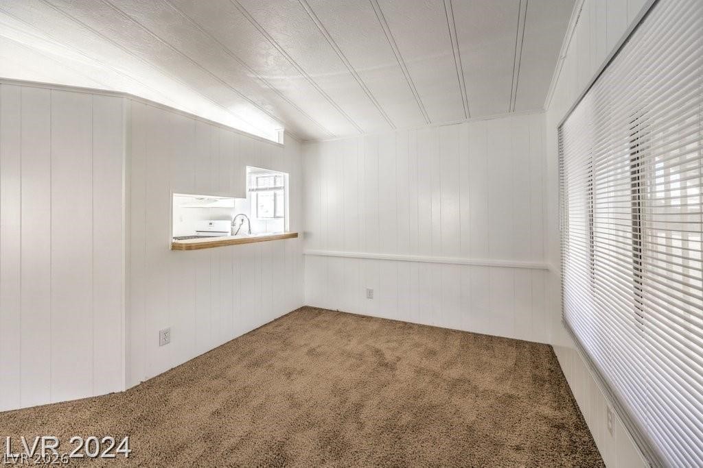 3350 Isle Royale Drive Las Vegas NV 89122