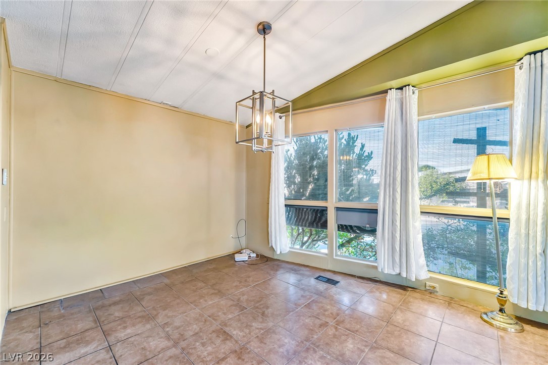 3530 Katmai Drive Las Vegas NV 89122