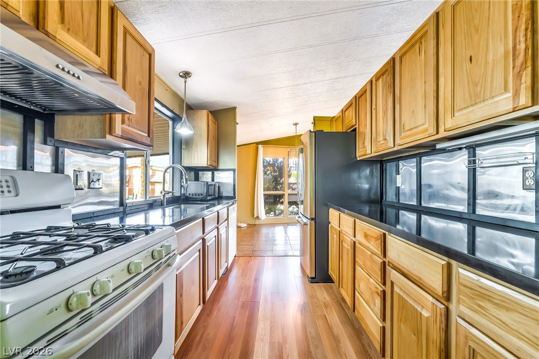 3530 Katmai Drive Las Vegas NV 89122