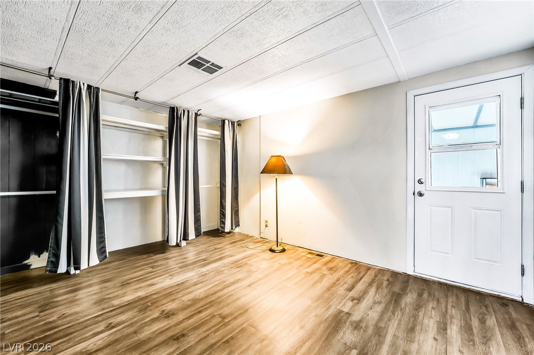 3530 Katmai Drive Las Vegas NV 89122
