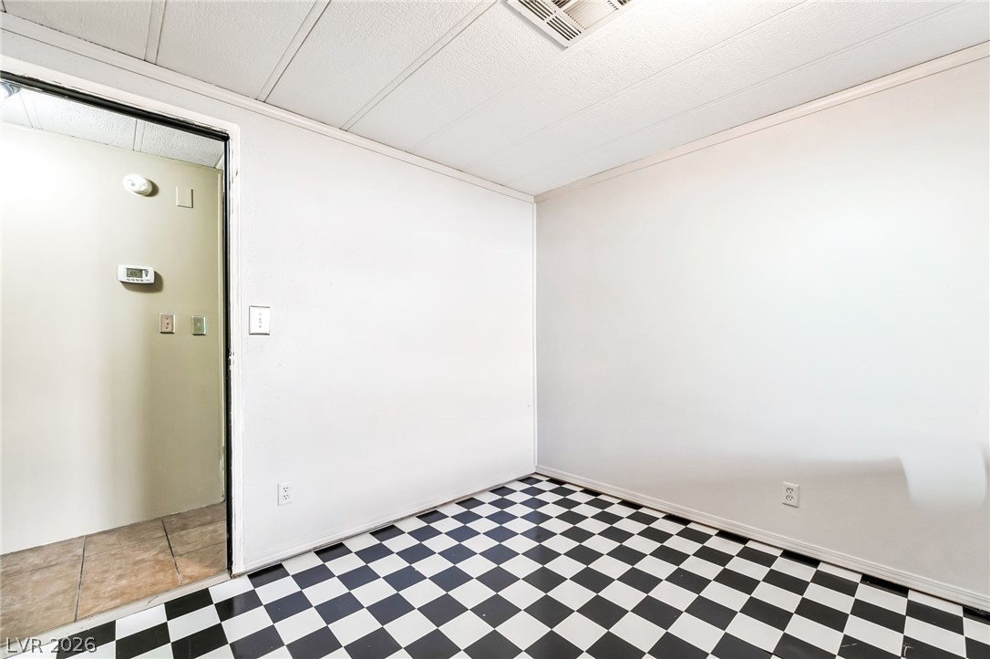 3530 Katmai Drive Las Vegas NV 89122