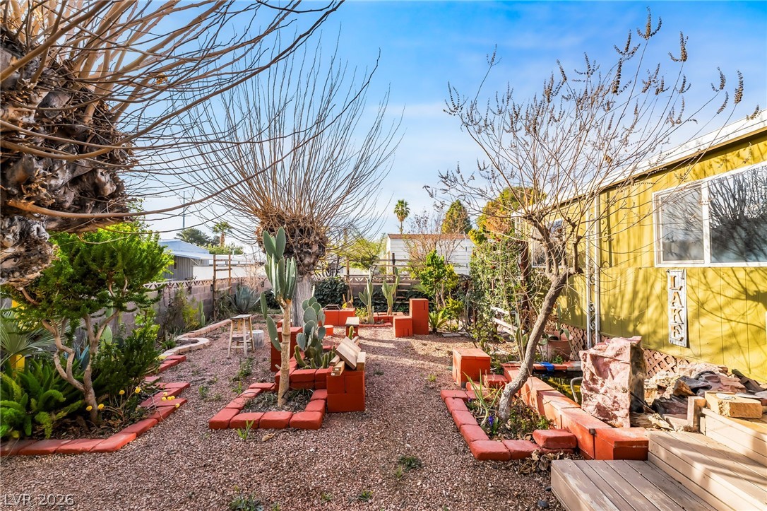 3530 Katmai Drive Las Vegas NV 89122