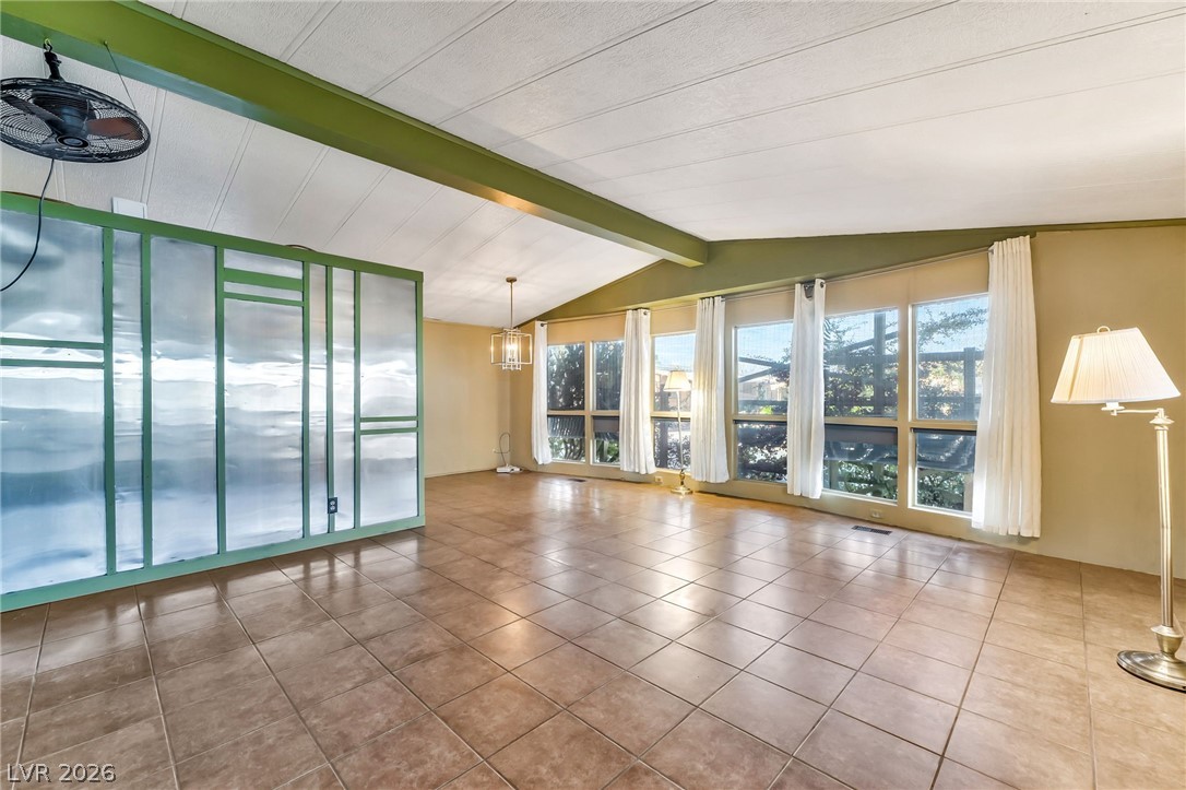 3530 Katmai Drive Las Vegas NV 89122