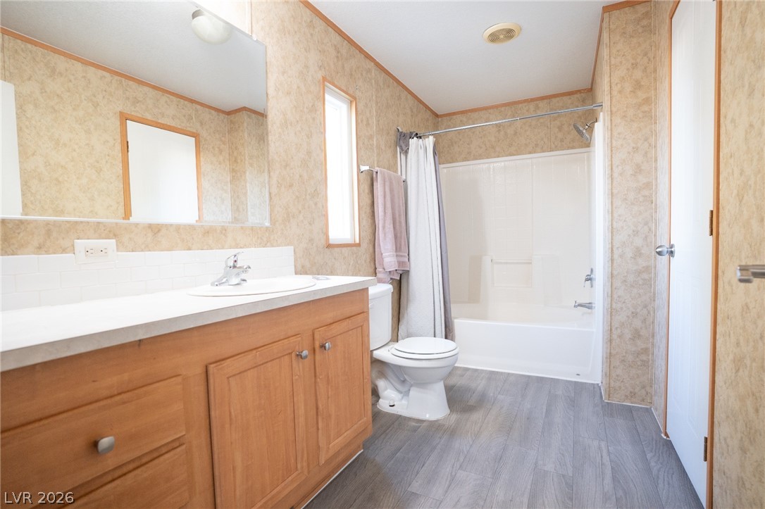 1838 Quintearo Street Las Vegas NV 89115