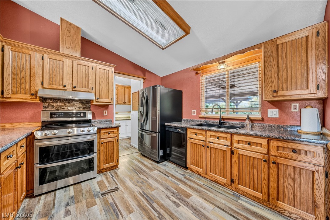 860 Dixieland Street Pahrump NV 89048