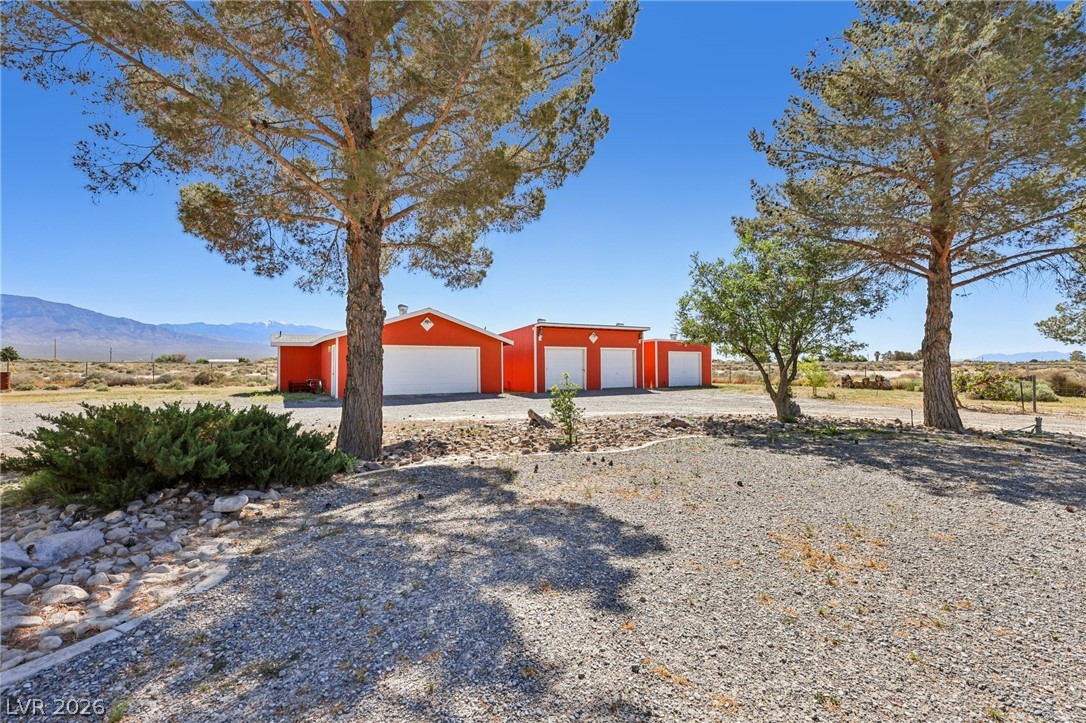 4261 North Leslie Street Pahrump NV 89060