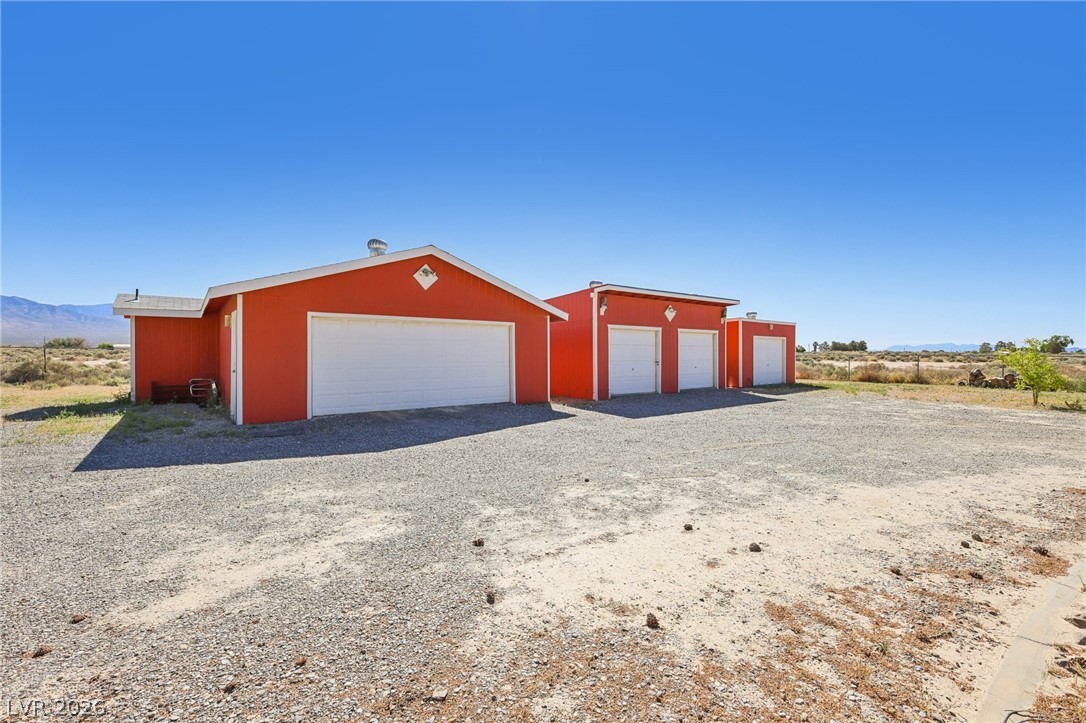 4261 North Leslie Street Pahrump NV 89060