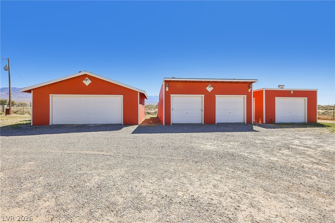 4261 North Leslie Street Pahrump NV 89060
