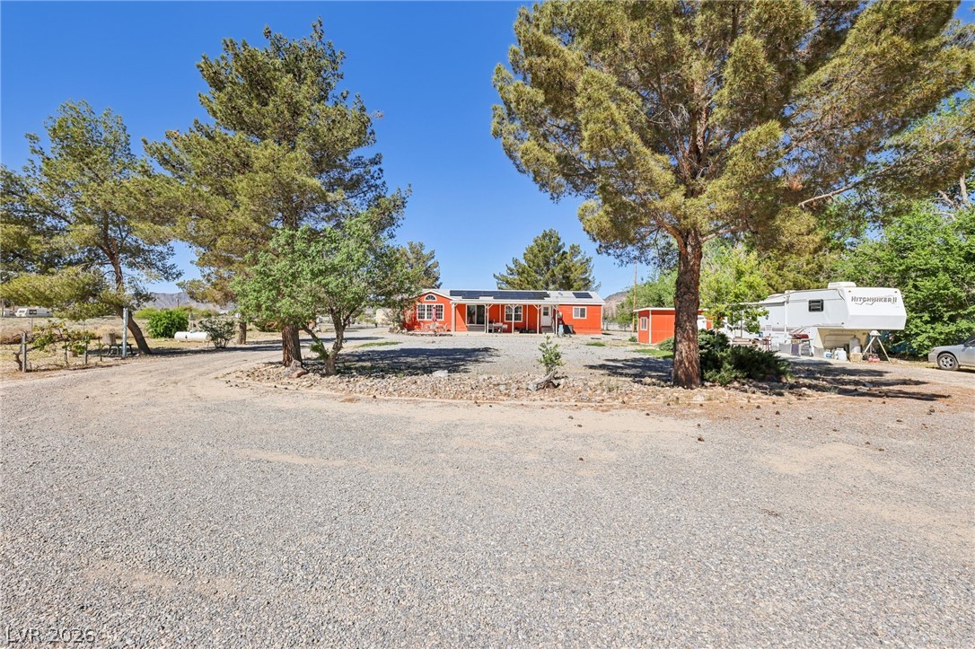 4261 North Leslie Street Pahrump NV 89060