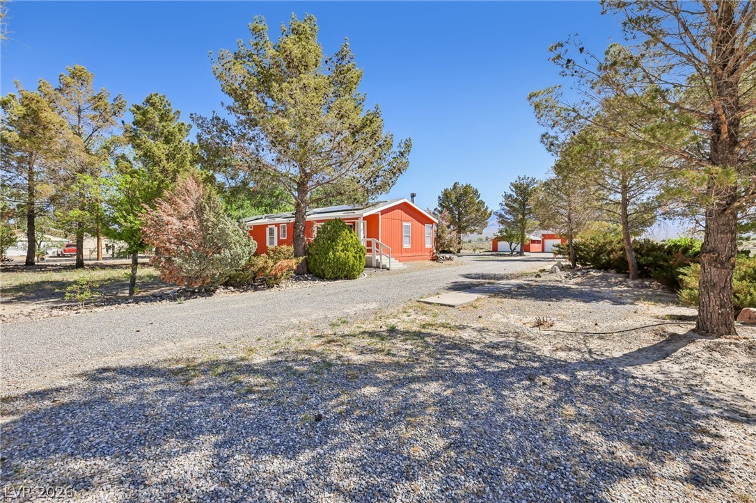 4261 North Leslie Street Pahrump NV 89060