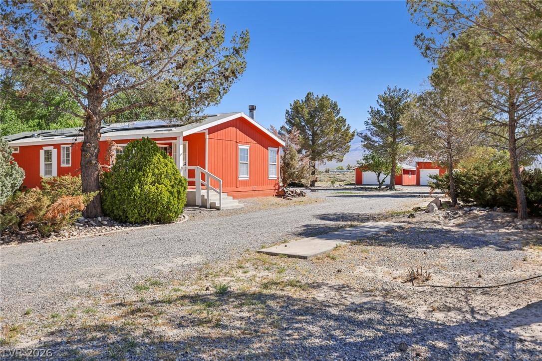 4261 North Leslie Street Pahrump NV 89060