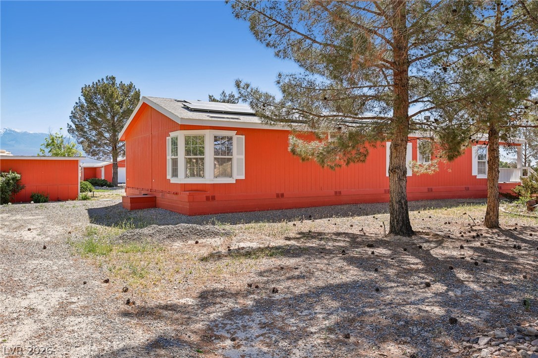 4261 North Leslie Street Pahrump NV 89060