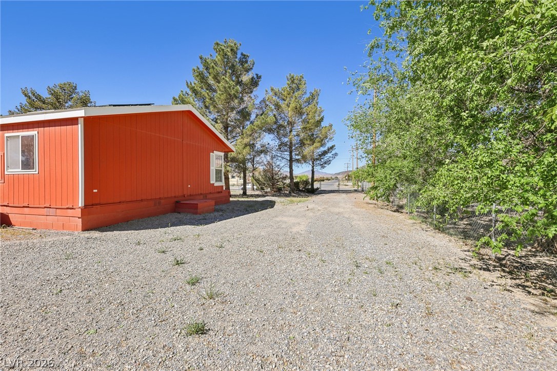 4261 North Leslie Street Pahrump NV 89060