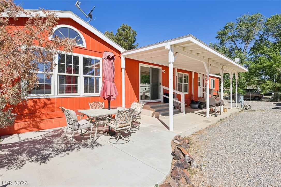 4261 North Leslie Street Pahrump NV 89060