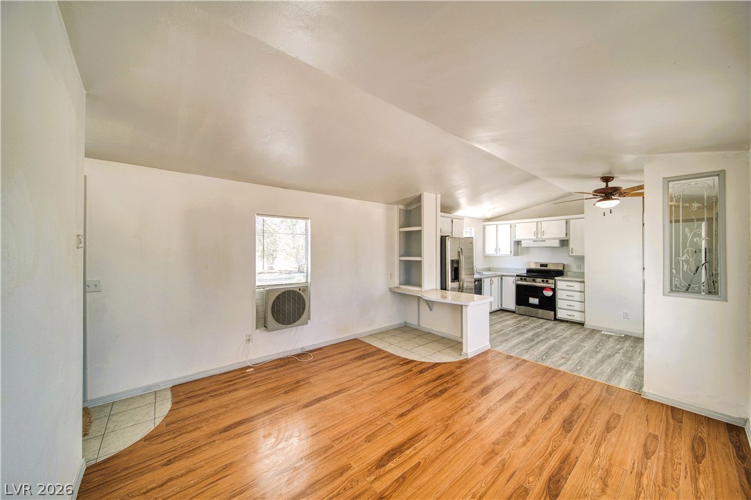 6920 Oakridge Avenue Pahrump NV 89048