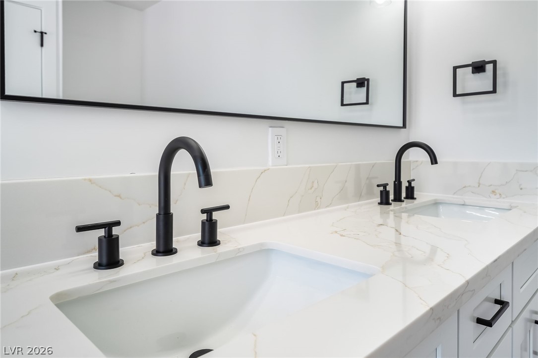 3369 Katmai Drive Las Vegas NV 89122