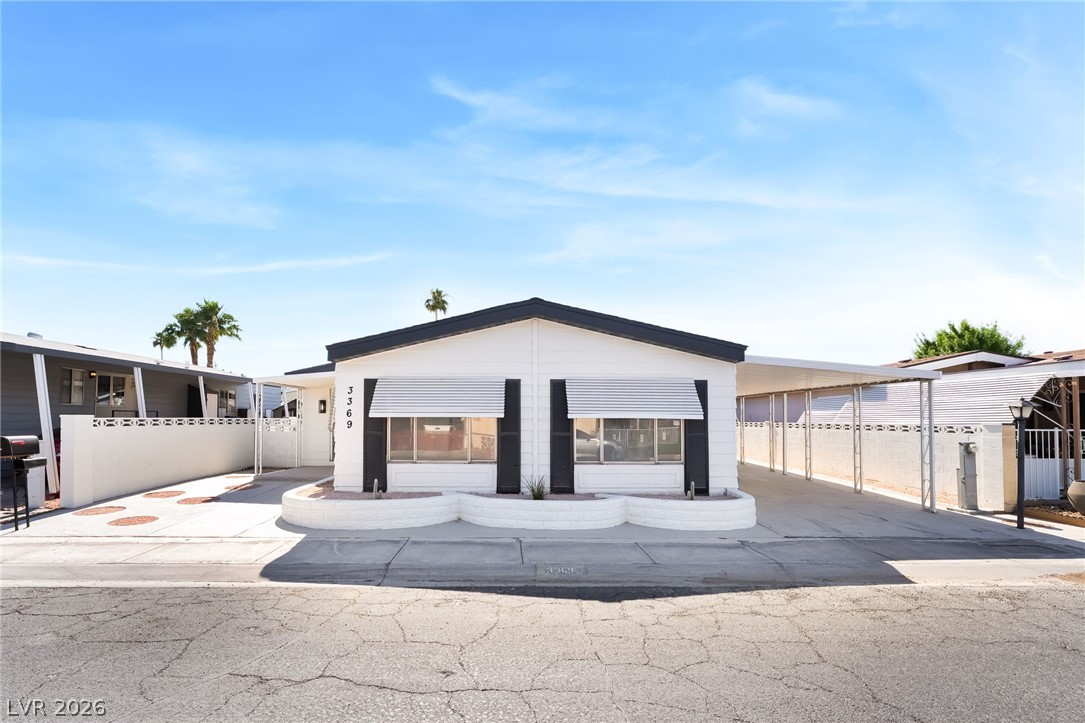 3369 Katmai Drive Las Vegas NV 89122