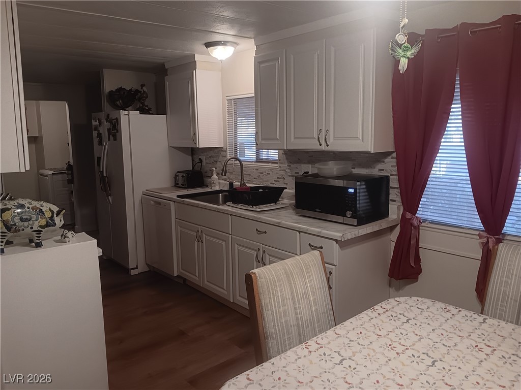 180 West Comstock Circle Pahrump NV 89048